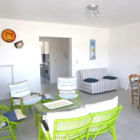 3 Pieces Proche Plages Residence Avec Piscine Апартаменты Кавалер-сюр-Мер
