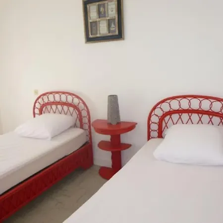 3 Pieces Proche Plages Residence Avec Piscine Cavalaire-sur-Mer